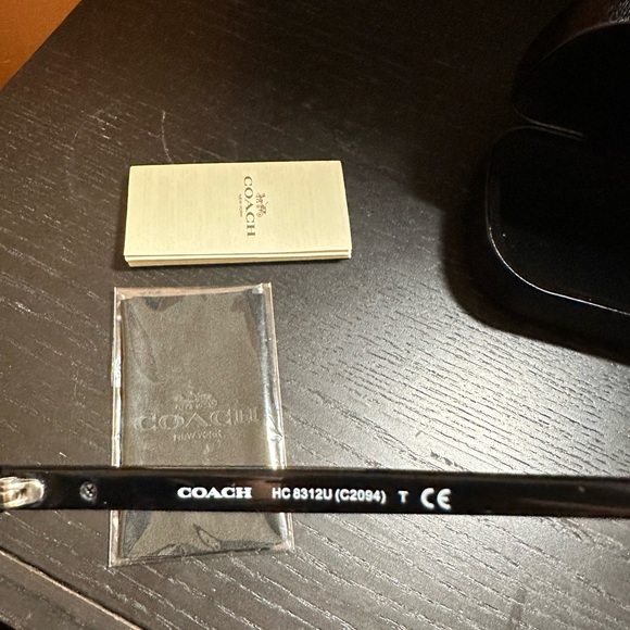 NEW Coach 8312U C2094 Sunglasses 500287 Black 100% AUTHENTIC NIB - Picture 7 of 8